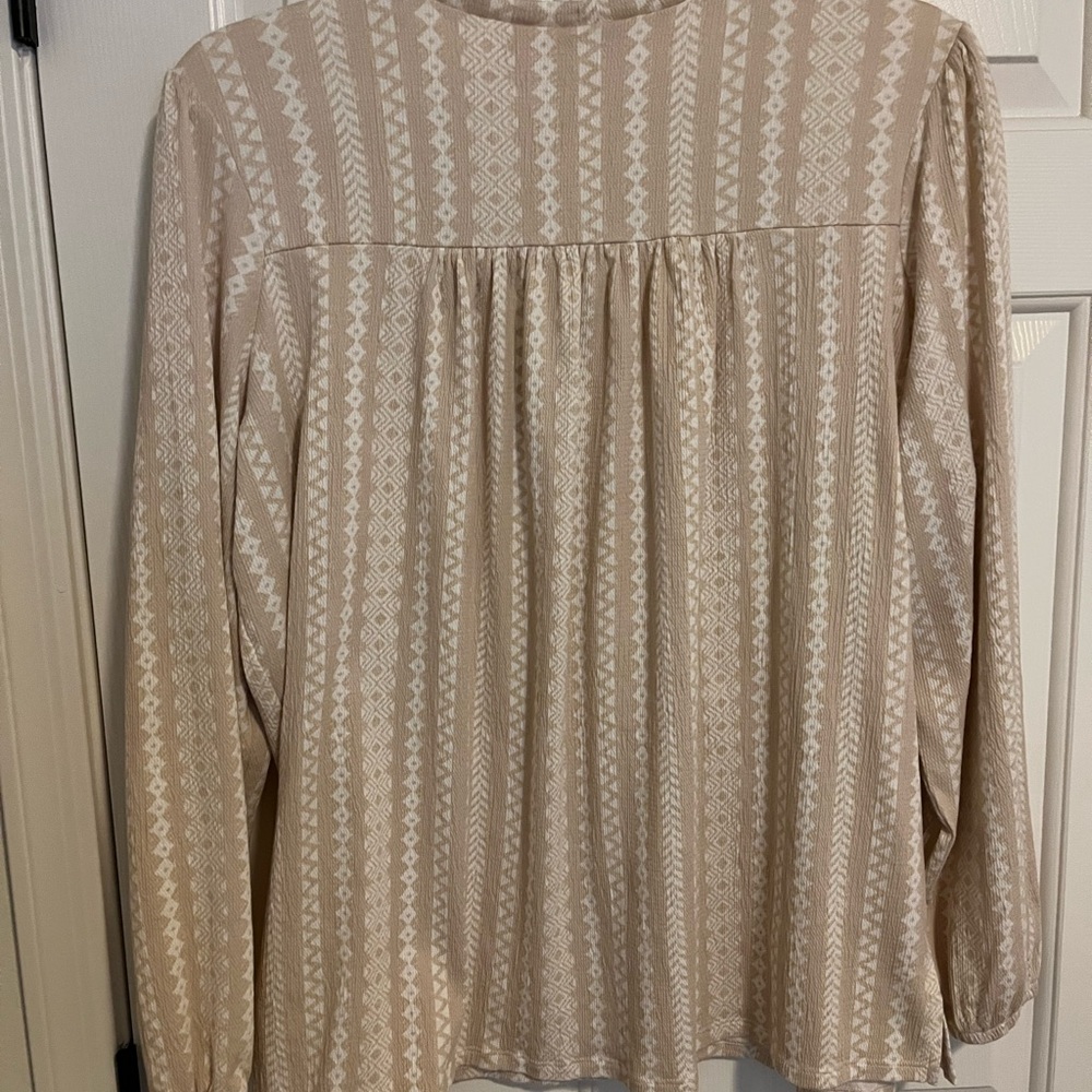 Belle by Kim Gravel Packabelle Gotta Getaway Tassel Top LGE - Picture 3 of 7